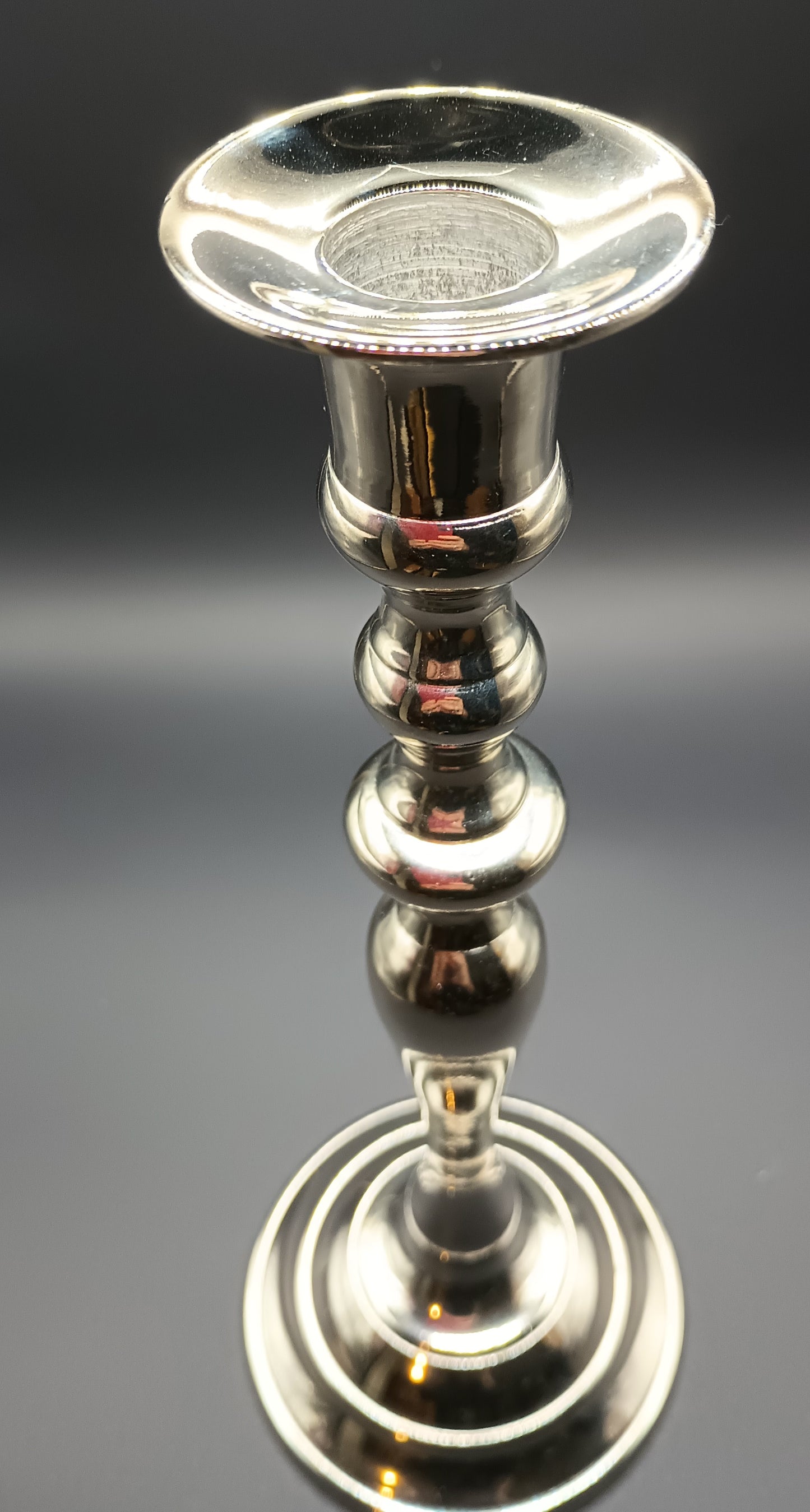 Chrome candlestick