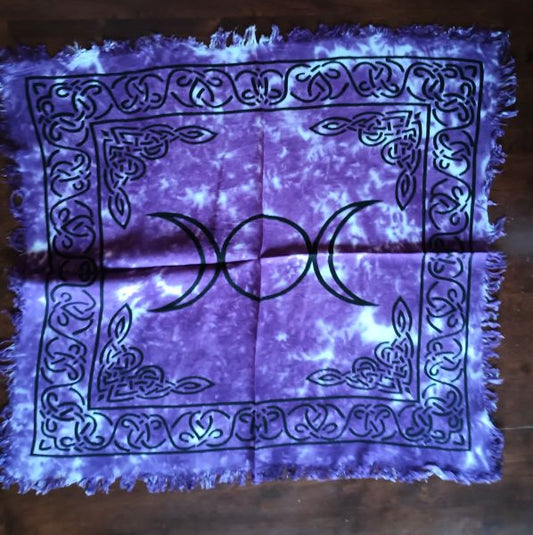 Altar Cloth - 18" - Triple Moon